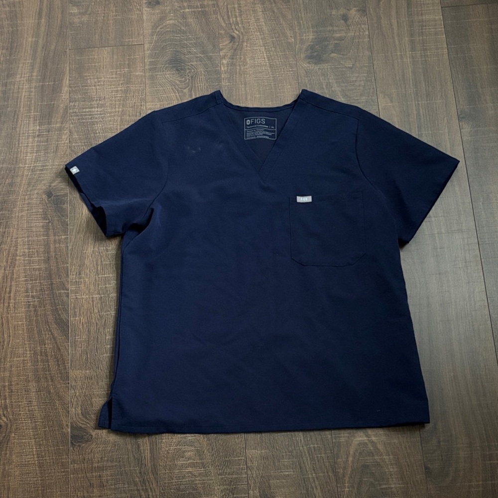 FIGS Catarina Scrub Tops for Women Classic Fit, 1 Pocket, XL